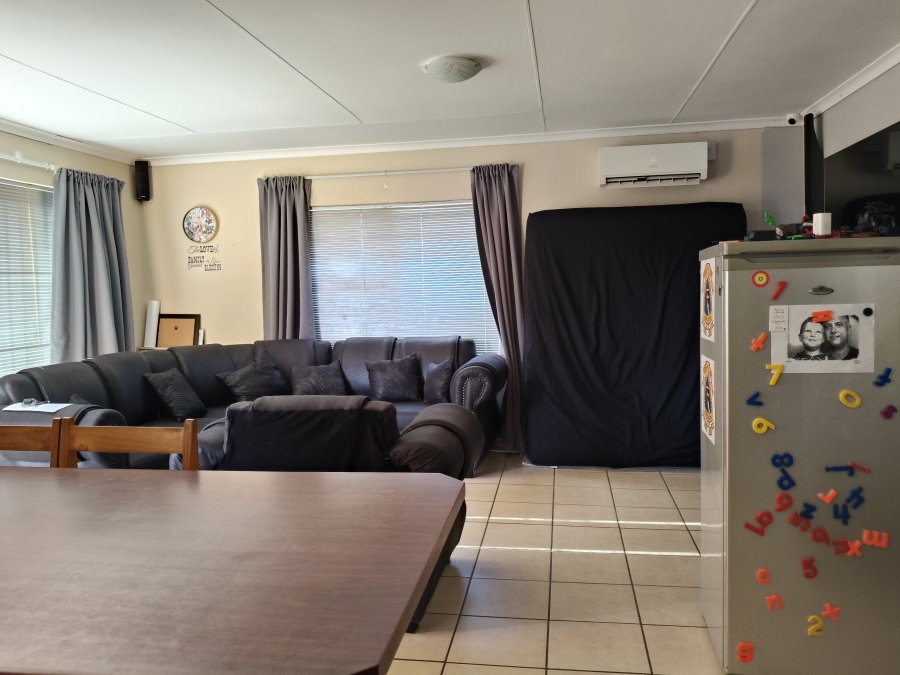 3 Bedroom Property for Sale in C Place Eastern Cape